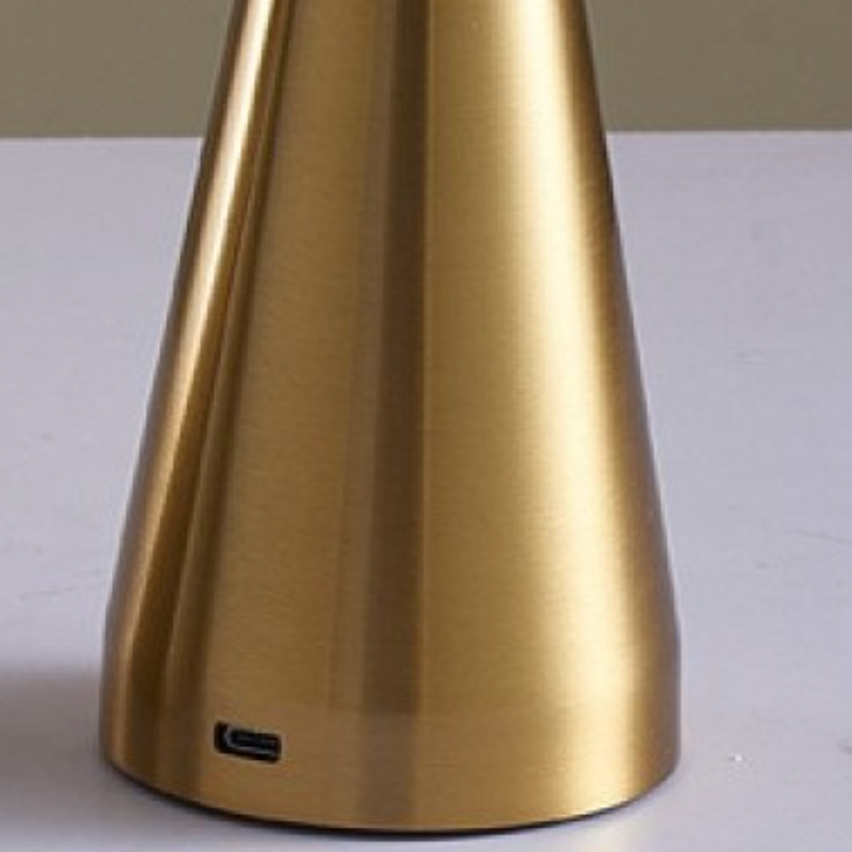 Astornia™ | Mythic Lamp