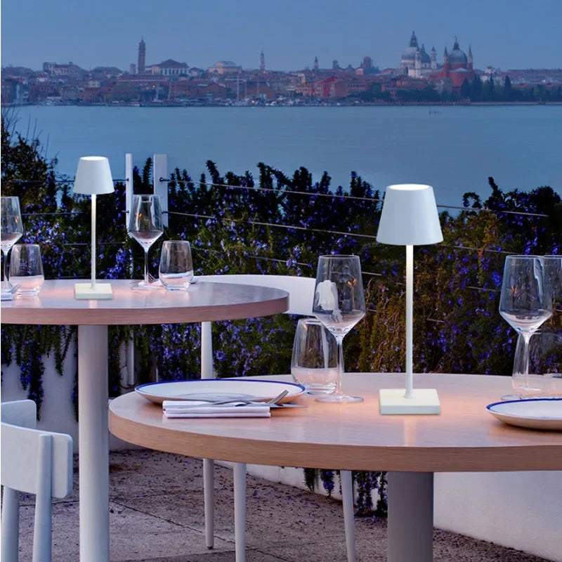 Astornia™ | LED tafellamp